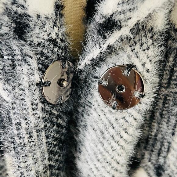 Cyrus Black and White Plaid Midi Jacket Cozy Soft Pockets Coat - Picture 6 of 11